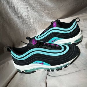 Women's Nike Air Max Livestrong White/Yellow Shoes Sz 6.5Y